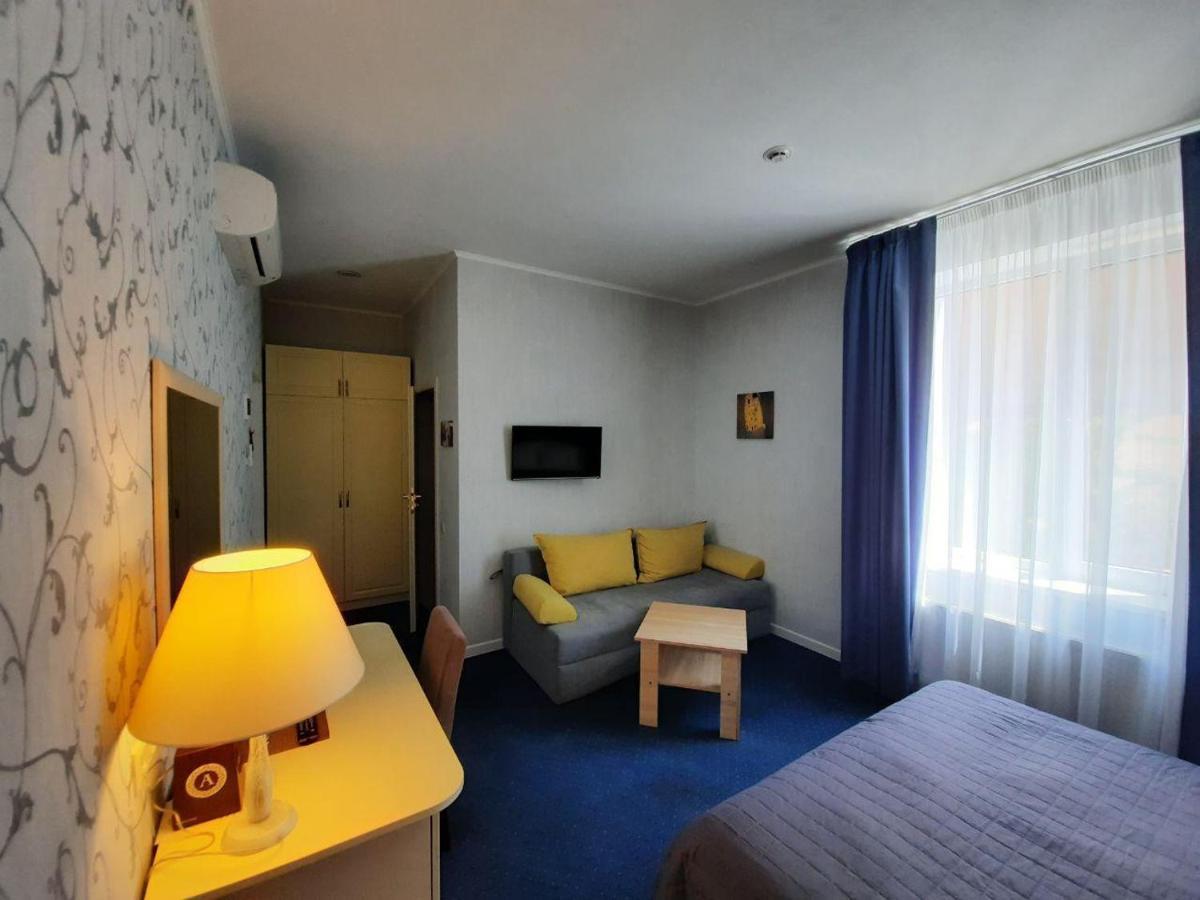 Hotel Ajur オデッサ エクステリア 写真