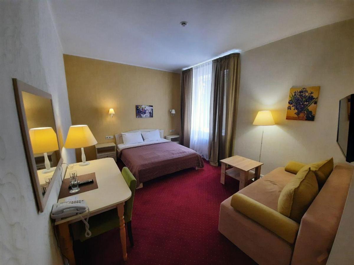 Hotel Ajur オデッサ エクステリア 写真
