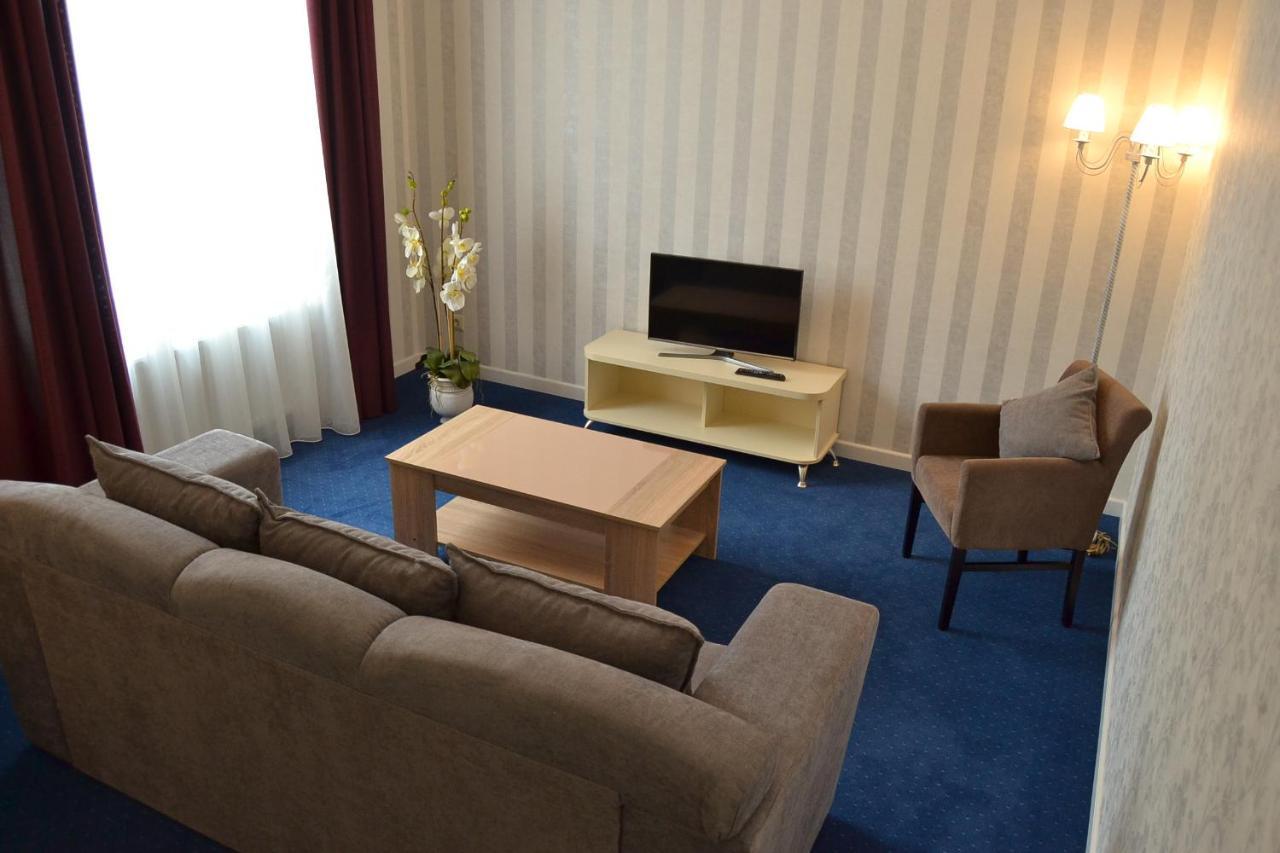Hotel Ajur オデッサ エクステリア 写真