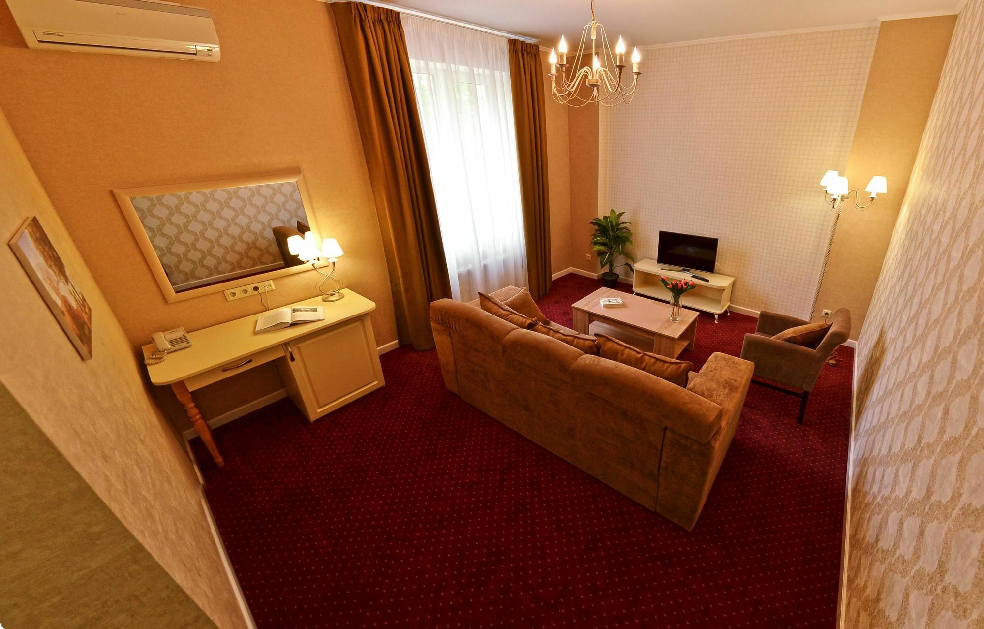 Hotel Ajur オデッサ エクステリア 写真