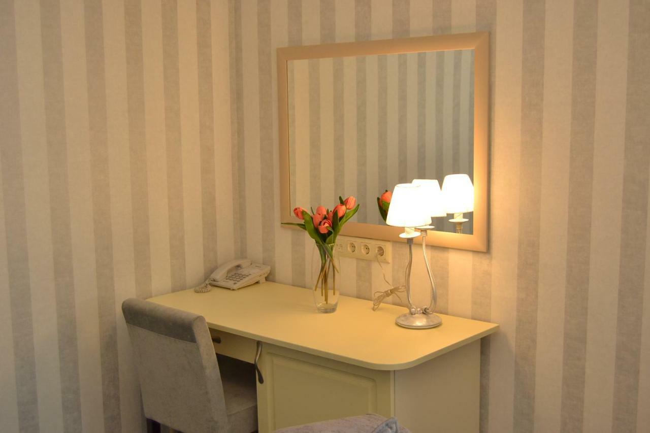 Hotel Ajur オデッサ エクステリア 写真