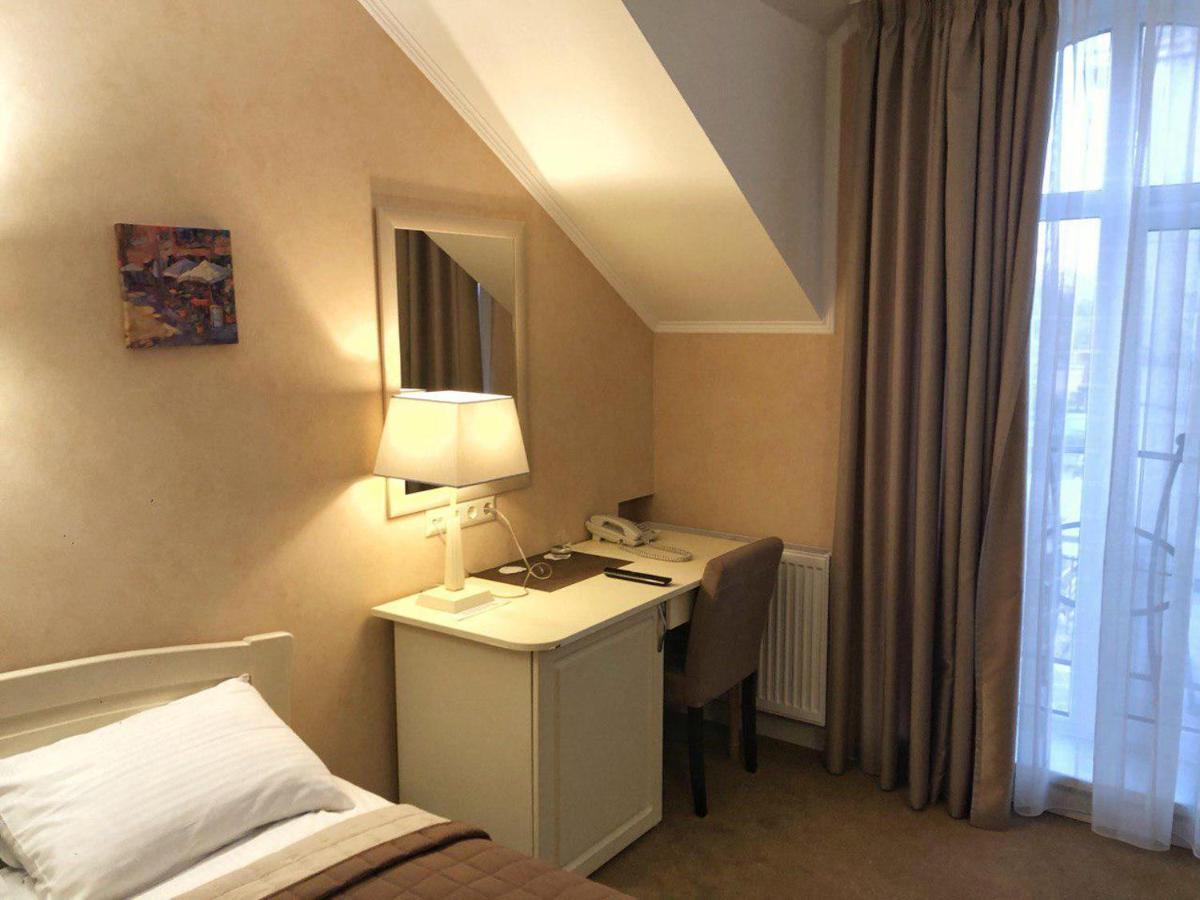 Hotel Ajur オデッサ エクステリア 写真